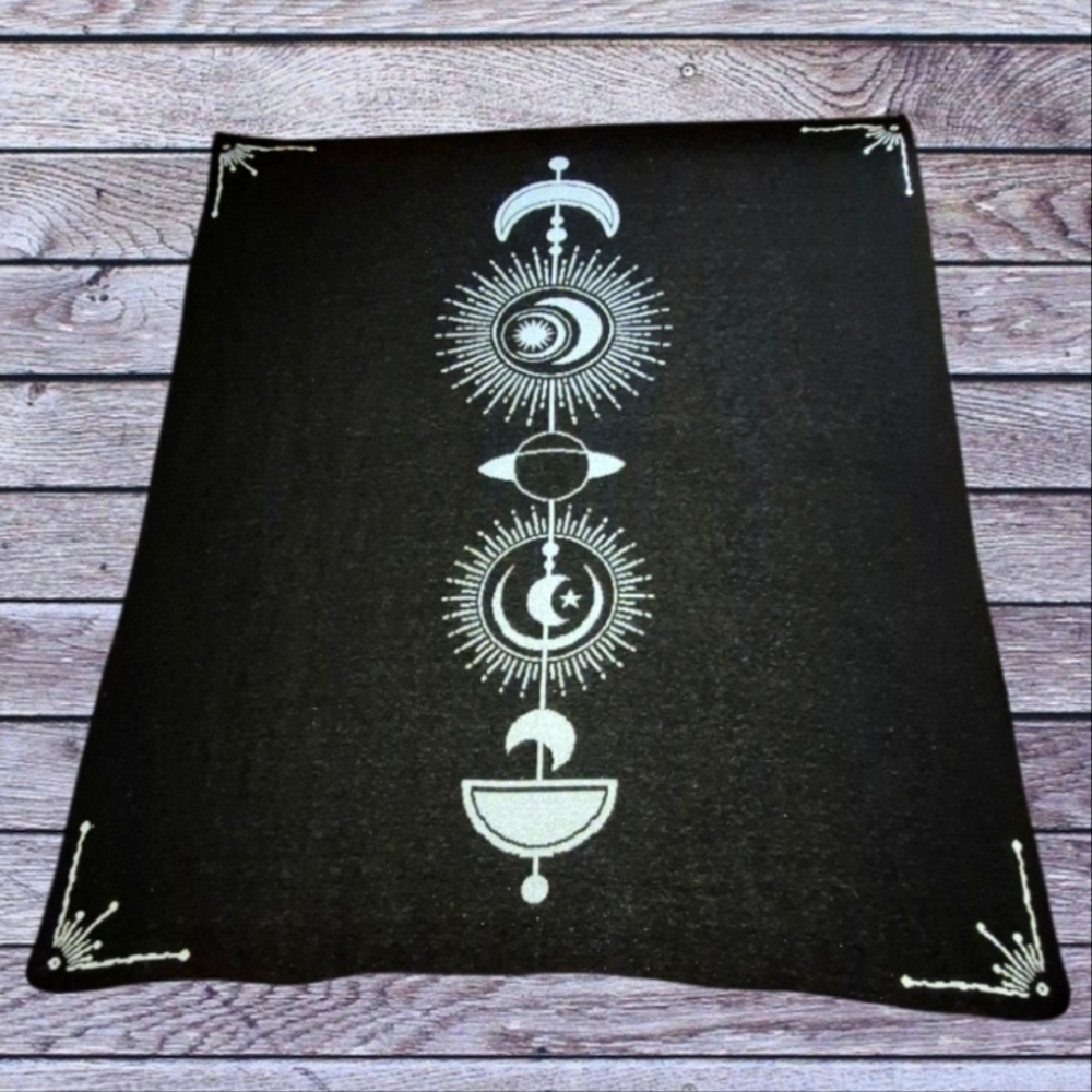 Sparkly Celestial Sun & Moon Throw Blanket EUC